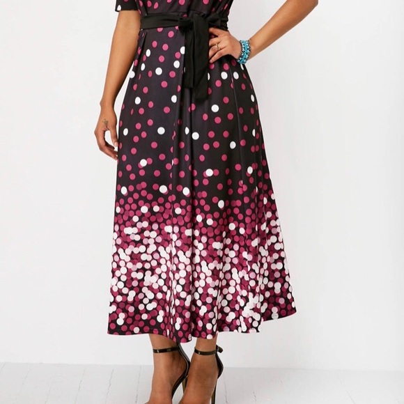 Dress - Picture 3 of 5